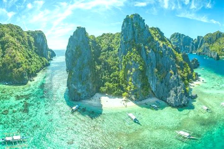 Lillian, 32 — Escort in Lungog, Philippines