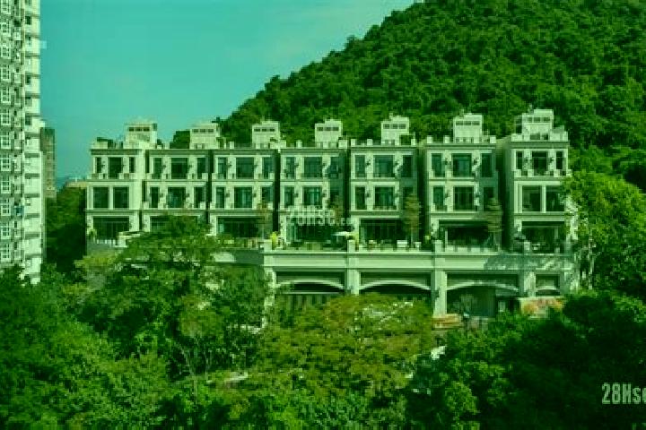 Lillian, 32 — Escort in Pokfulam Gardens, Hong Kong