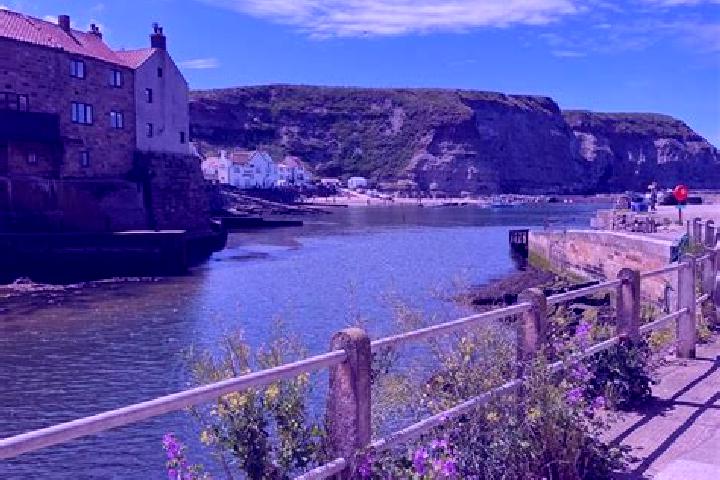 Lillian, 32 — Escort in Staithes, United Kingdom