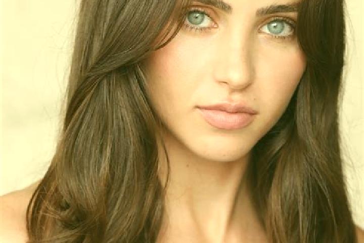 Lillian, 33, a brunette blue-eyed ebony companion based in Gubuk Leuk. Offering BDSM, CIM, Prostate Massage, Fetish. Available for incall and outcall, day an...