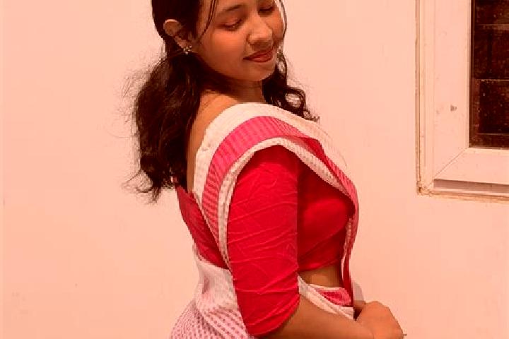 Lillian, 33 — Escort in Kalaigaon, India