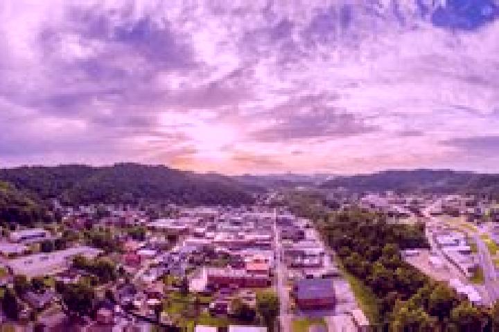 Lillian, 33 — Escort in Prestonsburg, United States