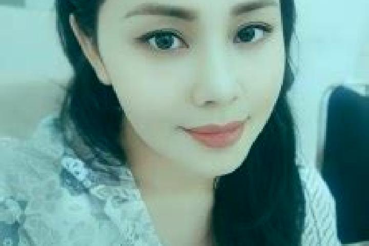 Lillian, 33 — Escort in Tlogowaru, Indonesia
