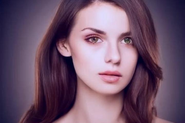 Lillian, 34, a auburn amber-eyed mediterranean companion based in Ettadhamen. Offering Erotic Massage, Overnight, Roleplay. Available for incall and outcall,...