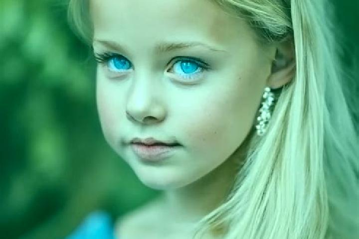 Lillian, 34, a blonde blue-eyed caucasian companion based in Zalas. Offering OWO, Fetish, Duos, Massage, Overnight. Available for incall and outcall, overnig...
