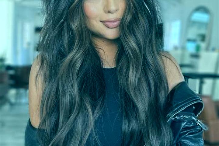 Lillian, 34, a brunette dark-eyed caribbean companion based in Huankou. Offering A-Level, Overnight, Roleplay, Duos. Available for incall and outcall, overni...