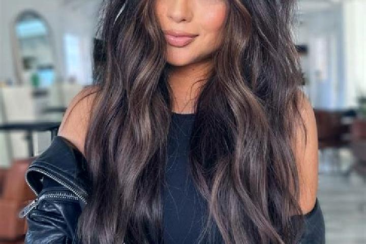 Lillian, 34, a brunette dark-eyed indian companion based in Pinticu. Offering CIM, Couples, Prostate Massage, A-Level, OWO. Available for incall and outcall,...