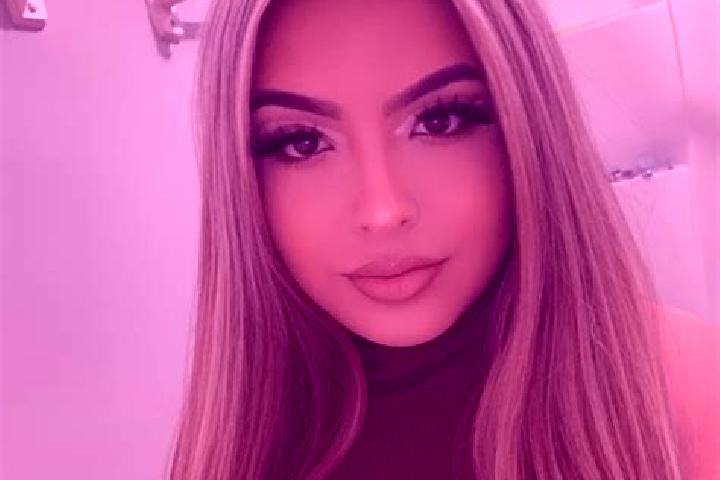 Lillian, 34, a red blue-eyed mixed companion based in Hiju, Maco. Offering Couples, Deep French Kissing, 69. Available for incall and outcall, day and evenin...