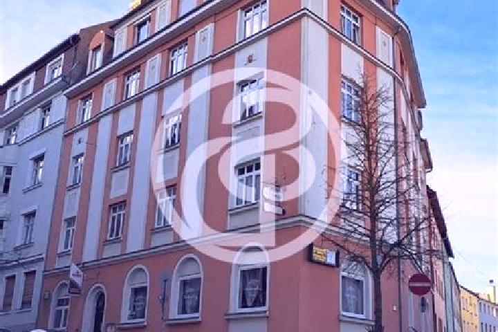 Lillian, 34 — Escort in Feilitzsch, Germany