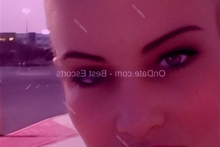 Lillian, 34 — Escort in Midtown, United States