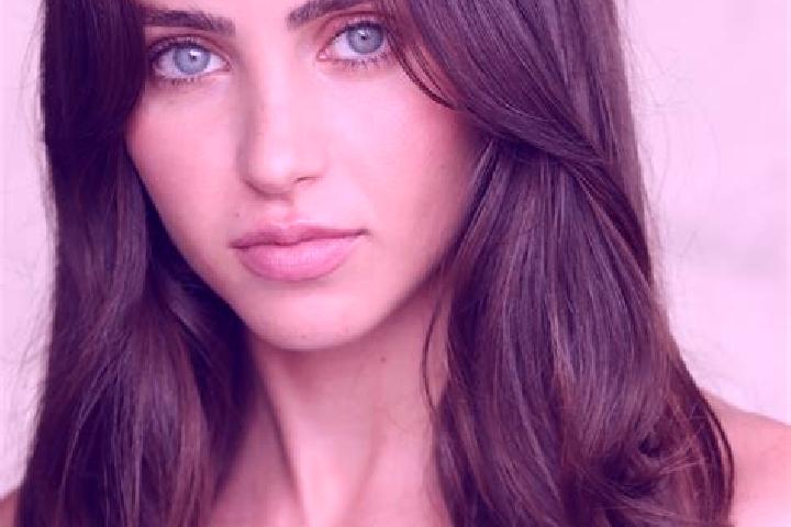 Lillian, 35, a brunette blue-eyed mixed companion based in Beringinjaya. Offering Travel Companion, Erotic Massage, Couples. Available for incall and outcall...