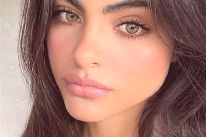 Lillian, 36, a brunette dark-eyed latina companion based in Duwakkandung. Offering Overnight, 69, Prostate Massage. Available for incall and outcall, day and...