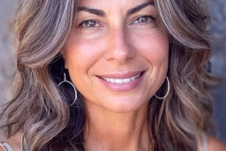 Lillian, 36, a brunette grey-eyed latina companion based in Fringford. Offering Domination, Massage, Erotic Massage. Available for incall and outcall, overni...