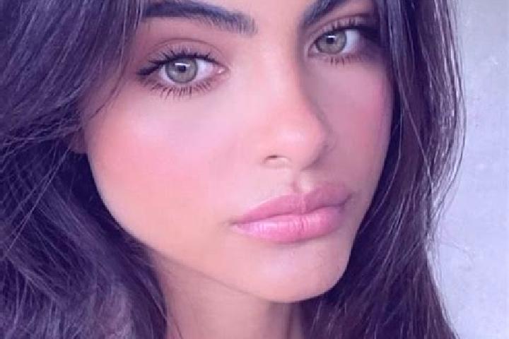Lillian, 36, a chestnut dark-eyed european companion based in Jichang. Offering Massage, GFE, Party Girl. Available for incall and outcall, overnight booking...