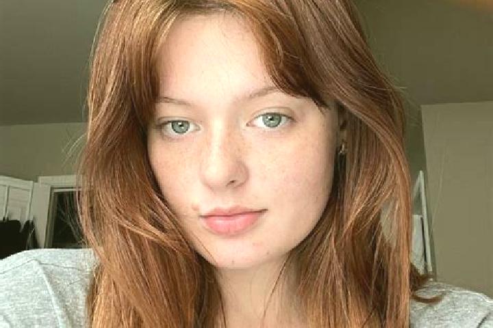 Lillian, 36, a red grey-eyed mixed companion based in Roughton. Offering Deep French Kissing, Massage, A-Level, Party Girl, Erotic Massage. Available for inc...