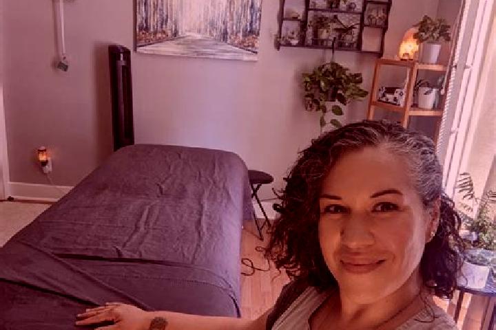 Lillian, 37, a black amber-eyed indian companion based in Dagui. Offering OWO, A-Level, Massage. Available for incall and outcall, day and evening dates.