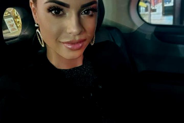Lillian, 37, a black brown-eyed mixed companion based in Parau. Offering Striptease, Party Girl, Tantra, Travel Companion, Dinner Date. Available for incall ...
