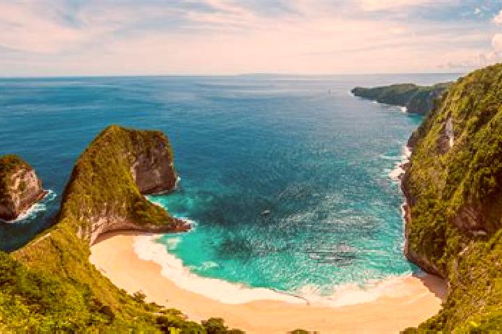 Lillian, 37 — Escort in Dukuhseti, Indonesia