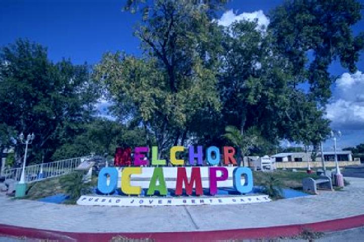 Lillian, 37 — Escort in Melchor Ocampo (San Jeronimo), Mexico