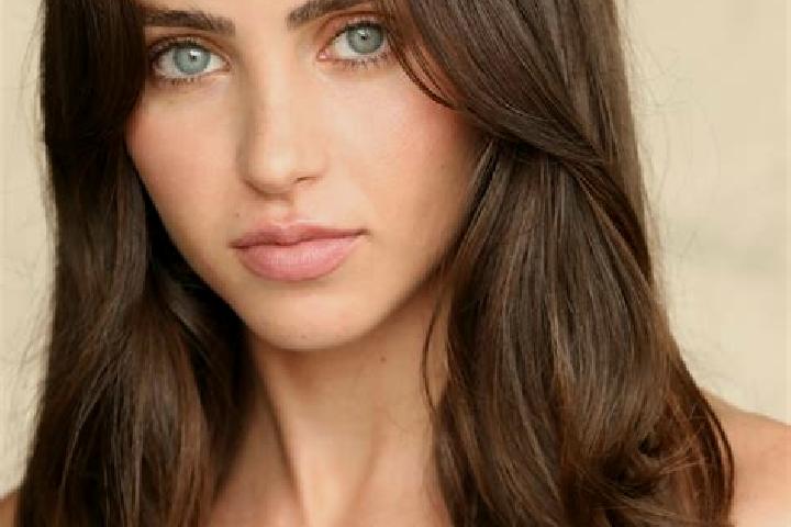 Lillian, 38, a brunette blue-eyed caribbean companion based in Bailan. Offering 69, A-Level, Domination, Party Girl. Available for incall and outcall, day an...