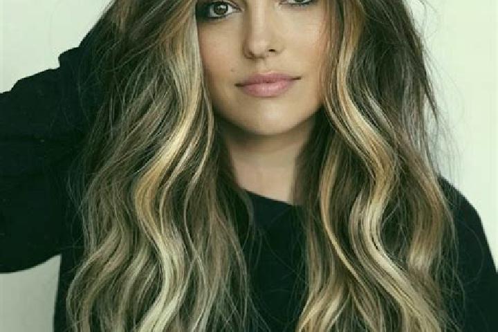 Lillian, 38, a dark blonde brown-eyed indian companion based in Altura. Offering Striptease, Dinner Date, Tantra, A-Level, Roleplay. Available for incall and...