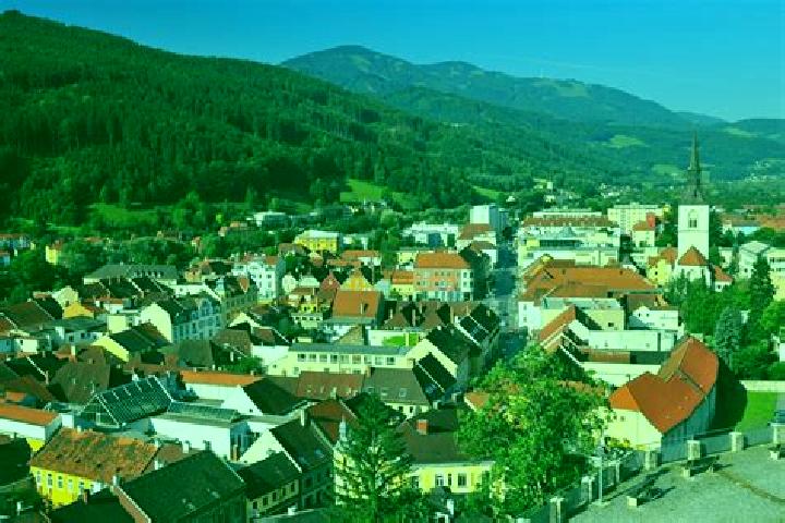 Lillian, 38 — Escort in Bruck an der Grossglocknerstrasse, Austria