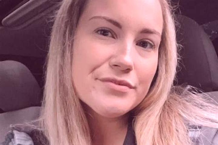 Lillian, 38 — Escort in Steeles, Canada