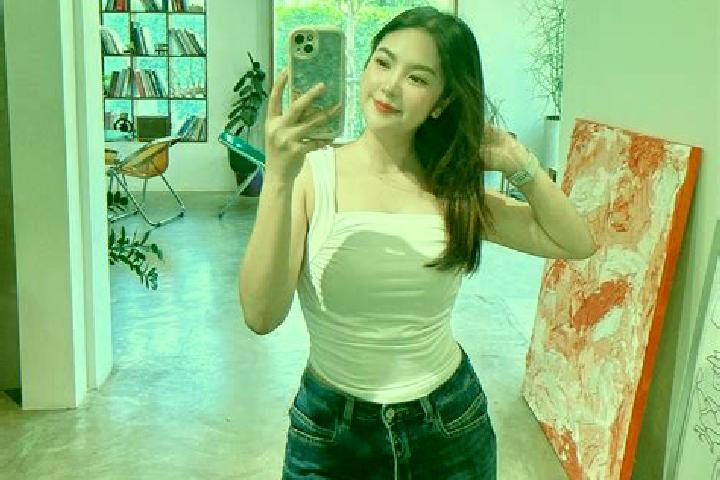 Lillian, 38 — Escort in Yuwan, China