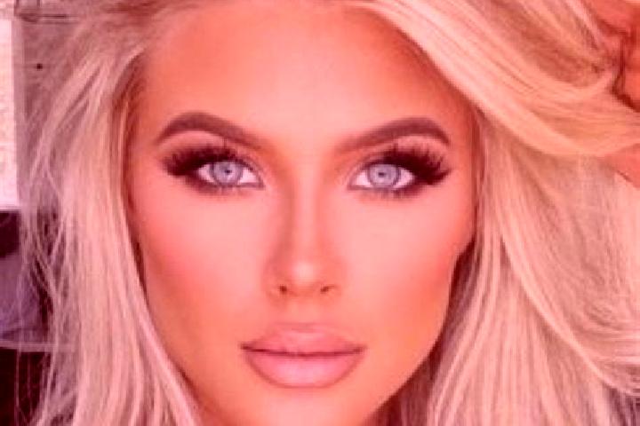 Lillian, 39, a platinum blonde hazel-eyed mediterranean companion based in Ide. Offering Prostate Massage, Party Girl, Duos. Available for incall and outcall...