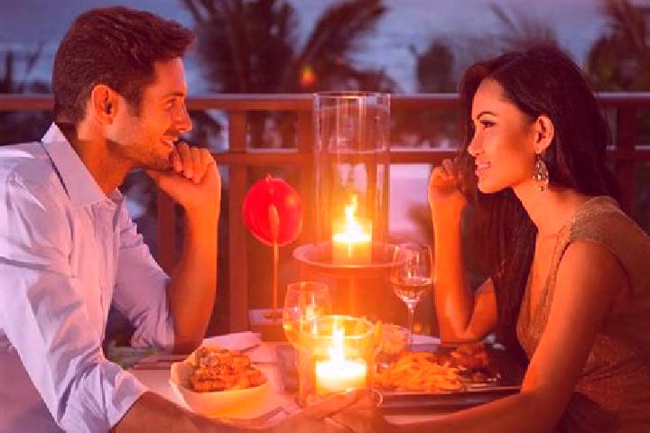 Lillian, 39, a red amber-eyed asian companion based in Saara. Offering Deep French Kissing, Dinner Date, Couples, Striptease. Available for incall and outcal...