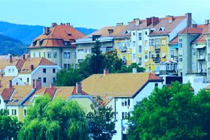 Lillian, 39 — Escort in Zbilje, Slovenia