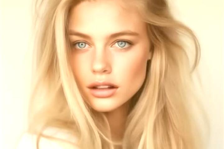 Lily, 20, a blonde amber-eyed mixed companion based in Mereville. Offering BDSM, GFE, Massage. Available for incall and outcall, overnight bookings available.