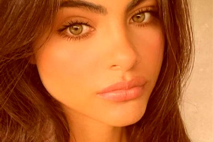 Lily, 20, a dark blonde dark-eyed indian companion based in Douandrou. Offering Prostate Massage, Party Girl, Roleplay, 69, Girlfriend Experience. Available ...
