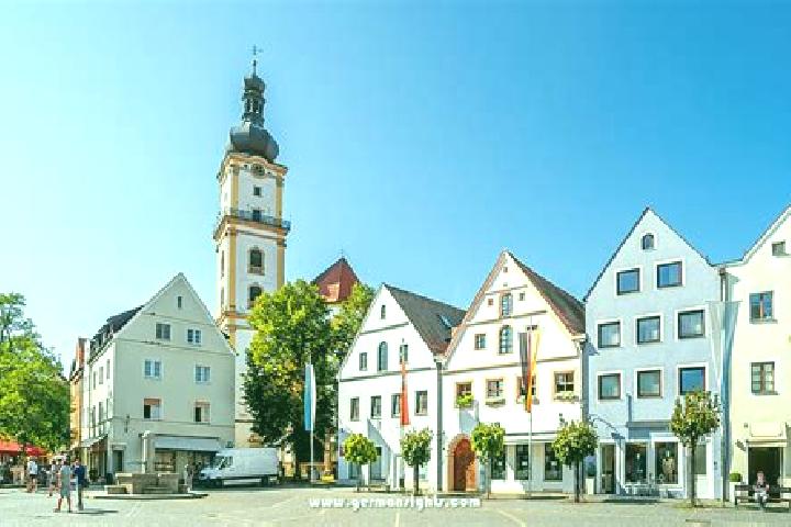 Lily, 20 — Escort in Neumarkt in der Oberpfalz, Germany