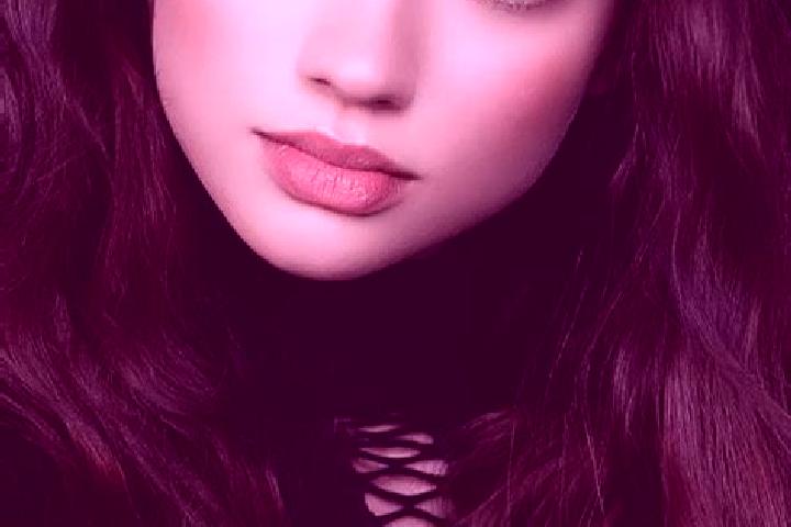 Lily, 21, a brunette dark-eyed mixed companion based in Singwang. Offering Erotic Massage, Tantra, CIM, Girlfriend Experience. Available for incall and outca...