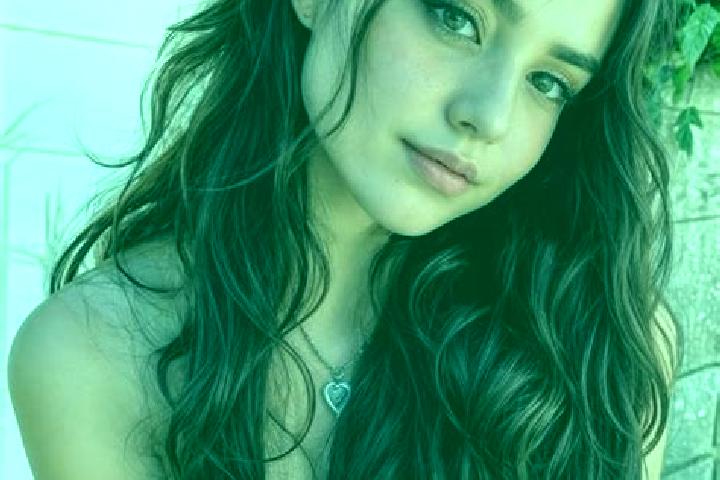 Lily, 21, a chestnut hazel-eyed middle eastern companion based in Kouibly. Offering Party Girl, OWO, Prostate Massage, Fetish. Available for incall and outca...