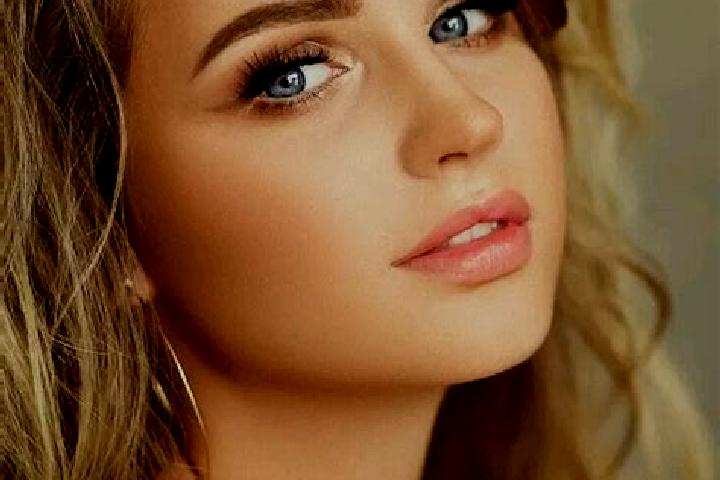 Lily, 21, a dark blonde blue-eyed ebony companion based in Gejiu. Offering Girlfriend Experience, Duos, GFE. Available for incall and outcall, overnight book...