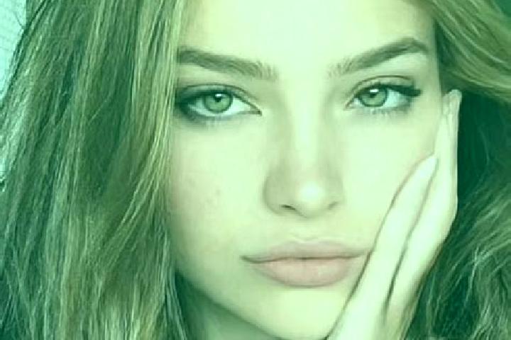 Lily, 21, a dark blonde hazel-eyed latina companion based in Santana do Serido. Offering Roleplay, Duos, A-Level, CIM. Available for incall and outcall, day ...