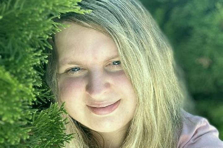 Lily, 21 — Escort in Korycany, Czech Republic