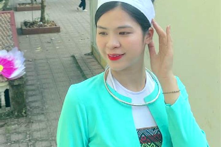 Lily, 21 — Escort in Muong Nhe, Vietnam