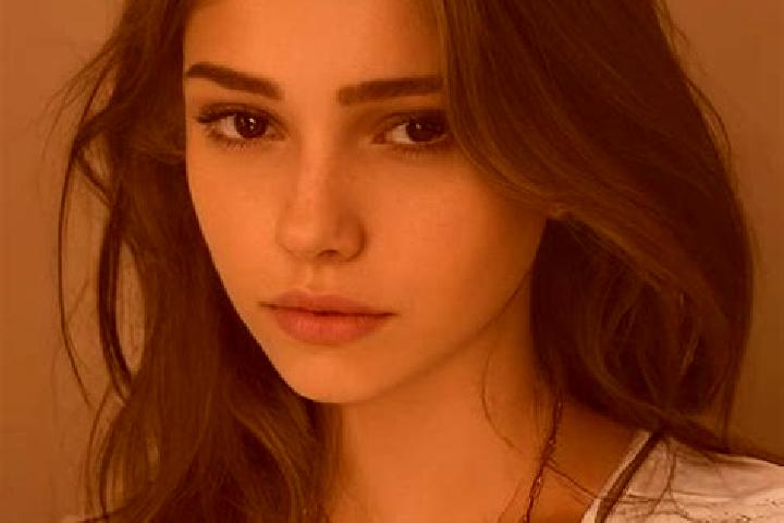 Lily, 22, a brunette amber-eyed slavic companion based in Lopezville. Offering BDSM, Domination, Dinner Date, Fetish, Duos. Available for incall and outcall,...