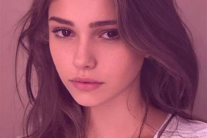 Lily, 22, a brunette brown-eyed slavic companion based in Kotoka. Offering Massage, Couples, 69, Roleplay, Erotic Massage. Available for incall and outcall, ...