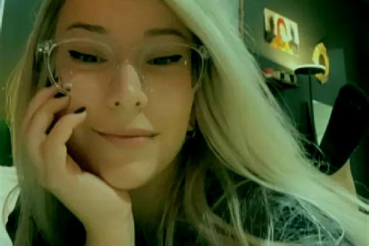 Lily, 22, a platinum blonde amber-eyed ebony companion based in Vrbanovec. Offering Fetish, Duos, Party Girl. Available for incall and outcall, day and eveni...