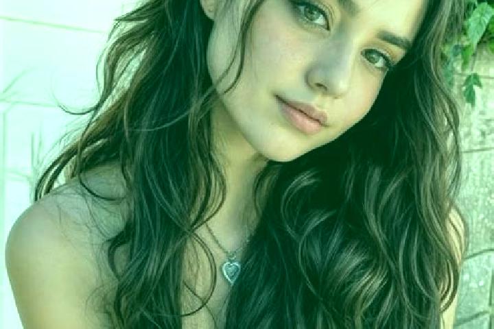 Lily, 23, a auburn amber-eyed caucasian companion based in Prochnookopskaya. Offering BDSM, CIM, OWO, GFE. Available for incall and outcall, overnight bookin...