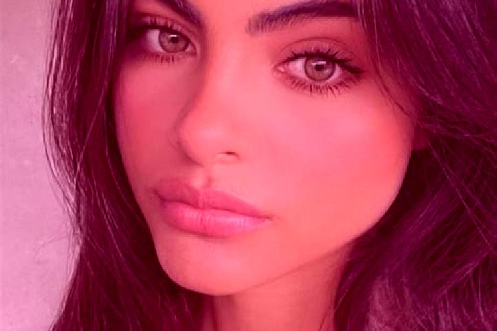 Lily, 23, a chestnut grey-eyed indian companion based in Gliganu de Sus. Offering Massage, Fetish, OWO. Available for incall and outcall, overnight bookings ...