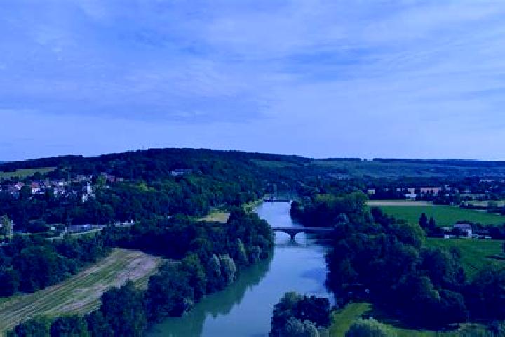 Lily, 23, a chestnut hazel-eyed middle eastern companion based in Saacy-sur-Marne. Offering BDSM, Overnight, Dinner Date, 69. Available for incall and outcal...