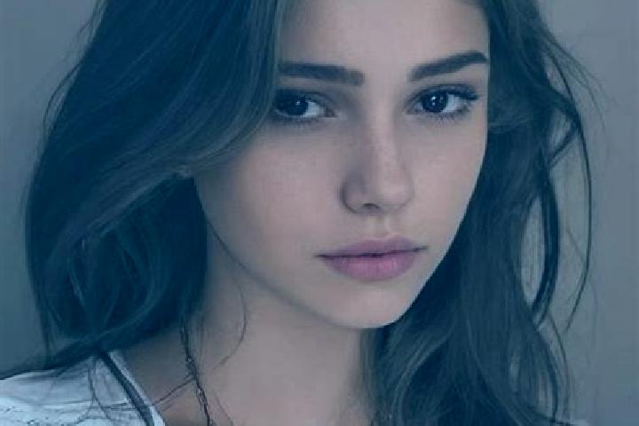Lily, 23, a dark blonde grey-eyed slavic companion based in Barlborough. Offering Roleplay, OWO, GFE, Couples. Available for incall and outcall, day and even...