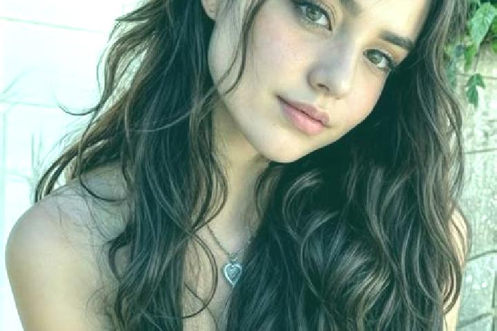 Lily, 23, a red hazel-eyed indian companion based in Dongwang. Offering OWO, A-Level, Deep French Kissing. Available for incall and outcall, day and evening ...