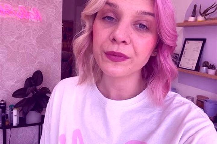 Lily, 23 — Escort in Brynmawr, United Kingdom