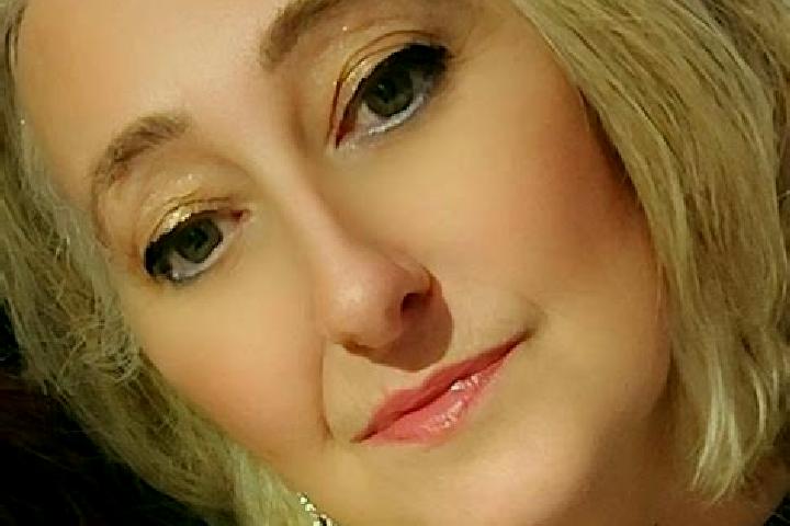 Lily, 23 — Escort in Lezoux, France